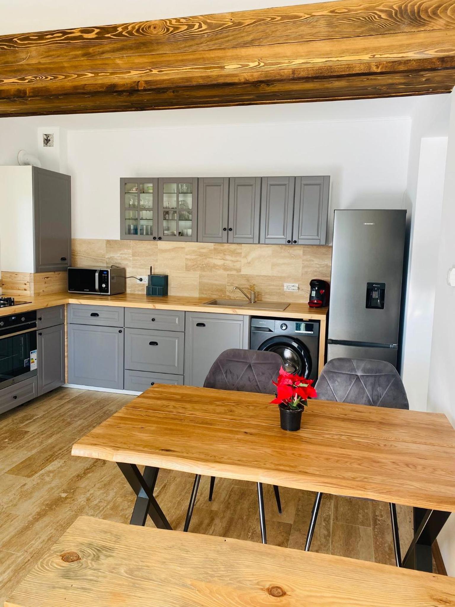 Stone Apartment with sauna Sinaia view 5