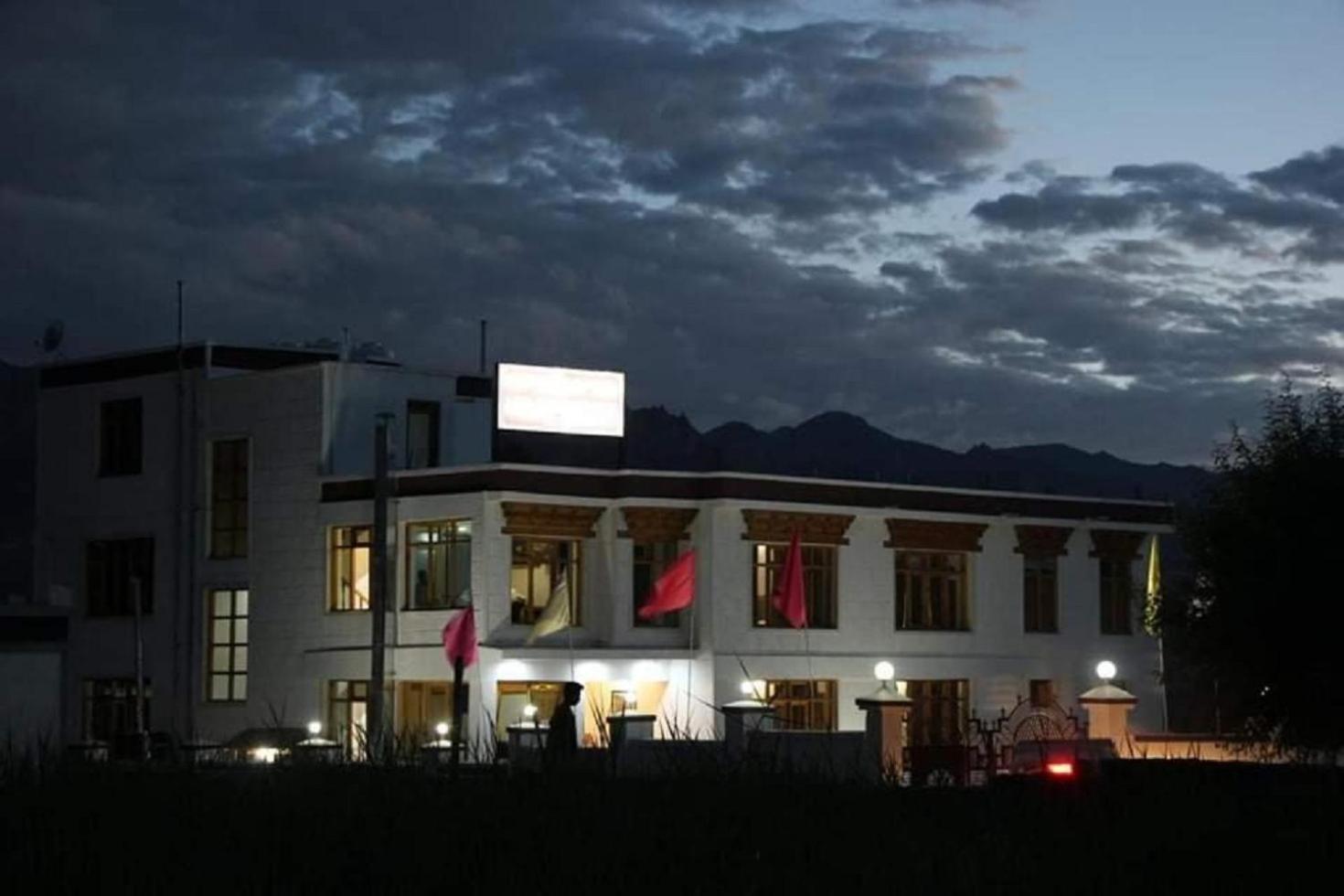 Hotel Leh Residency -Leh view 3