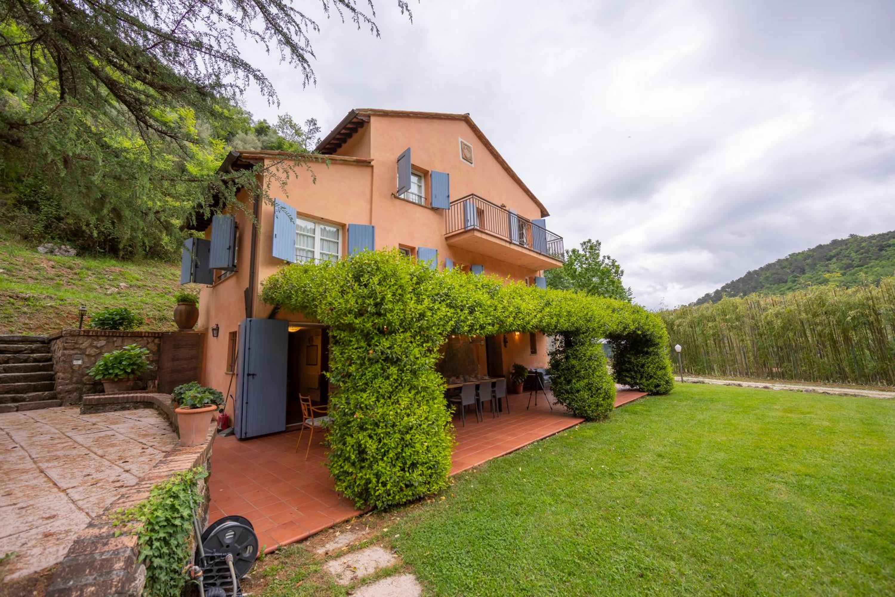 Villa Filippo by Mmega view 2