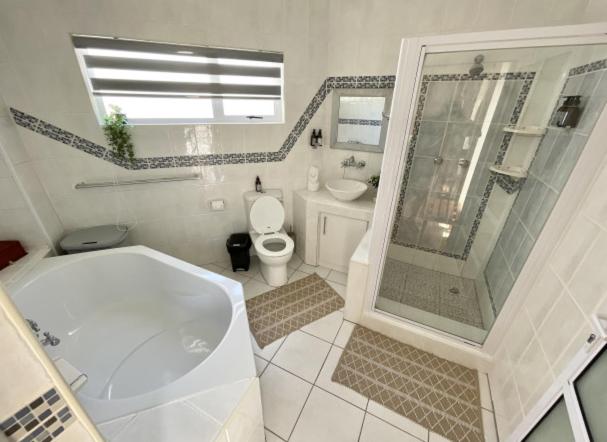 Snug & Tuck Self-Catering Apartment view 2