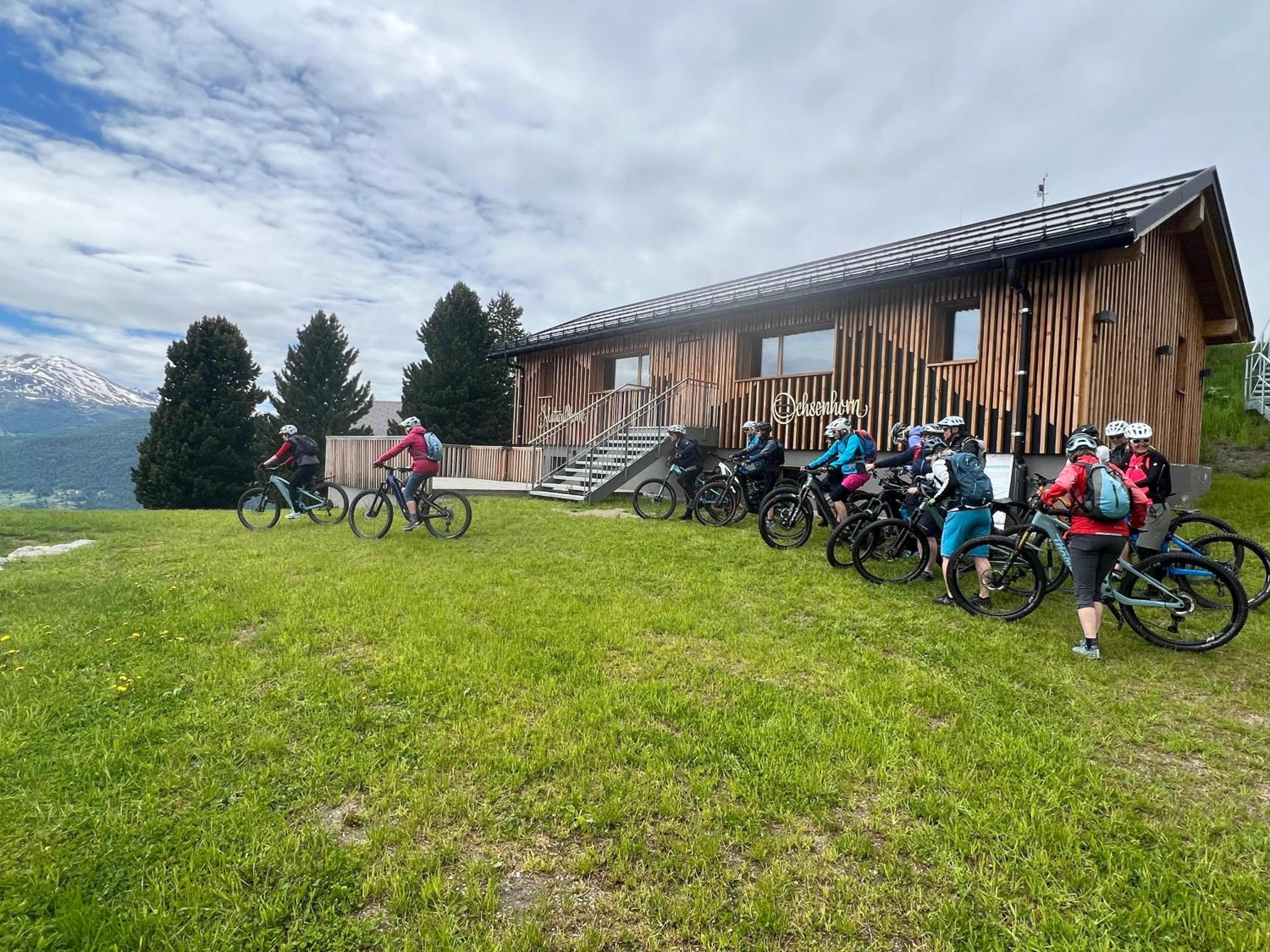 Giw Panorama Lodge 2000m