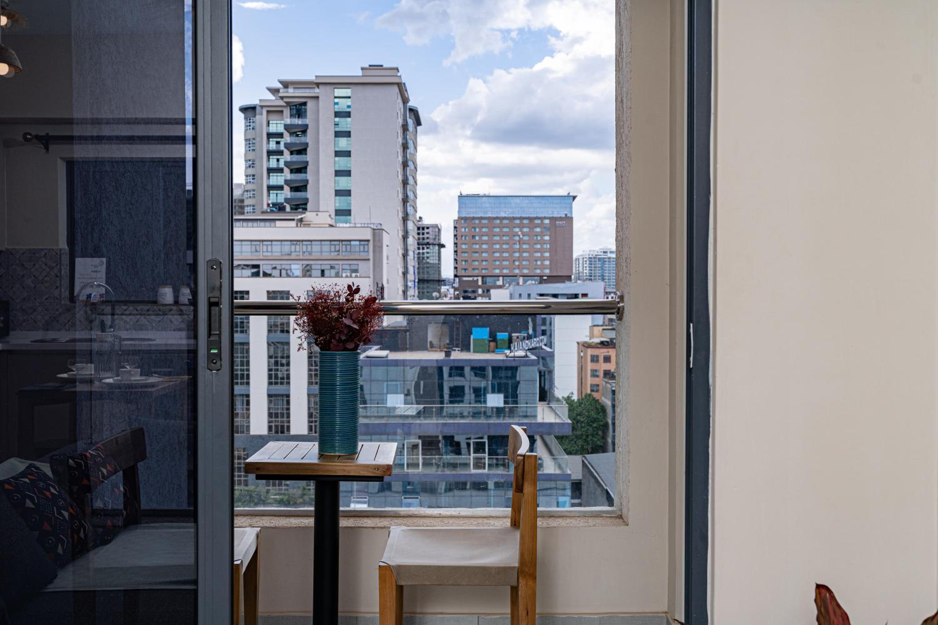 Elite One Bedroom Apartment Westlands, Swimming pool, gym, workspace ,Wonderiss Properties close proximity to GTC, JW Mariott and Kempinski