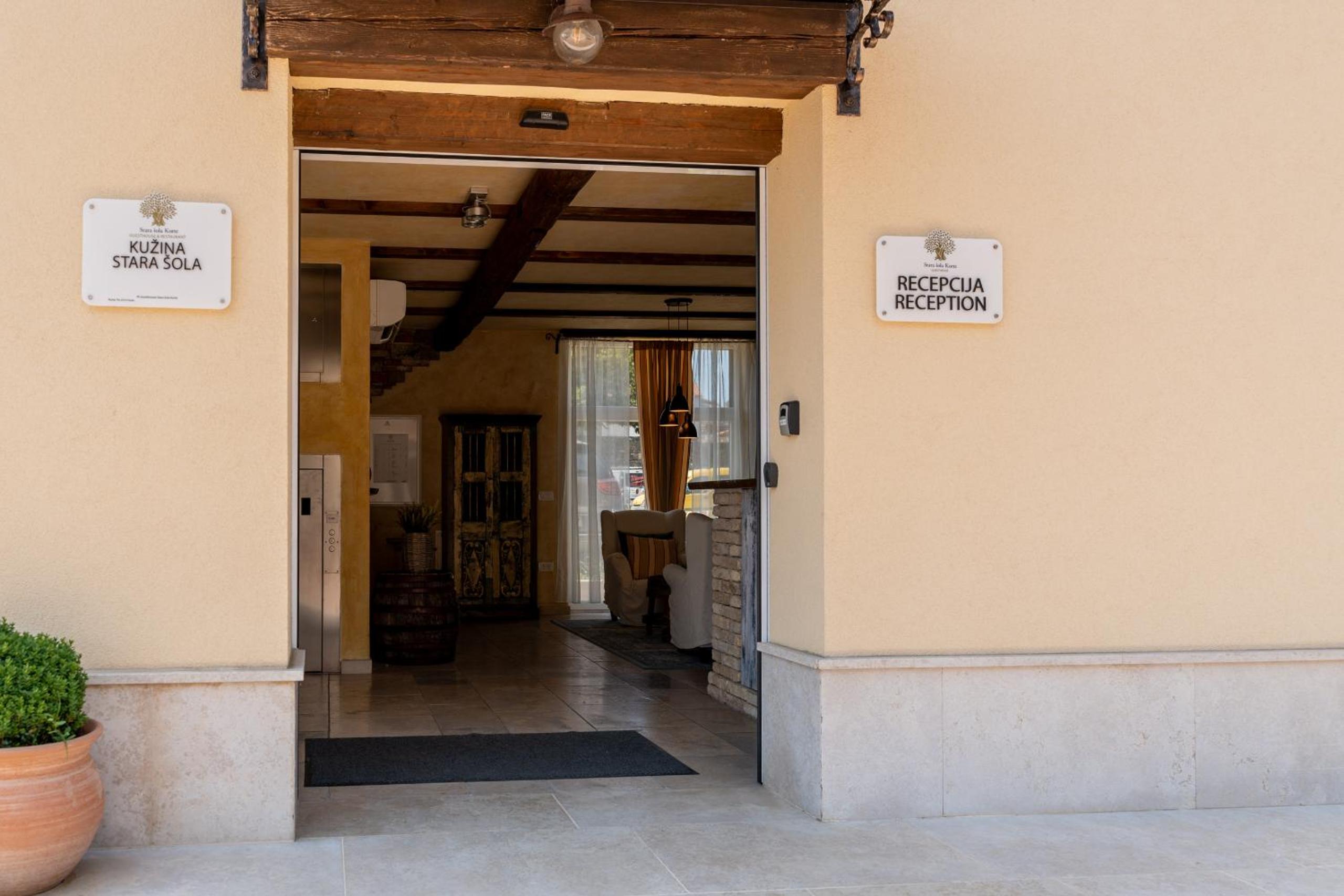Guesthouse Stara šola Korte - Oleander Resort