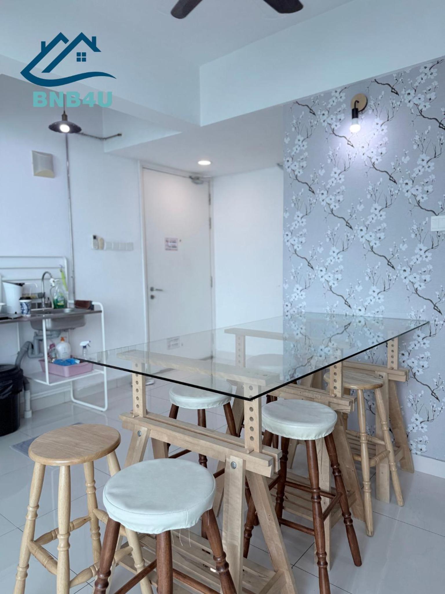 Duplex Seaview Comfort Stay in City By IZ photo 8