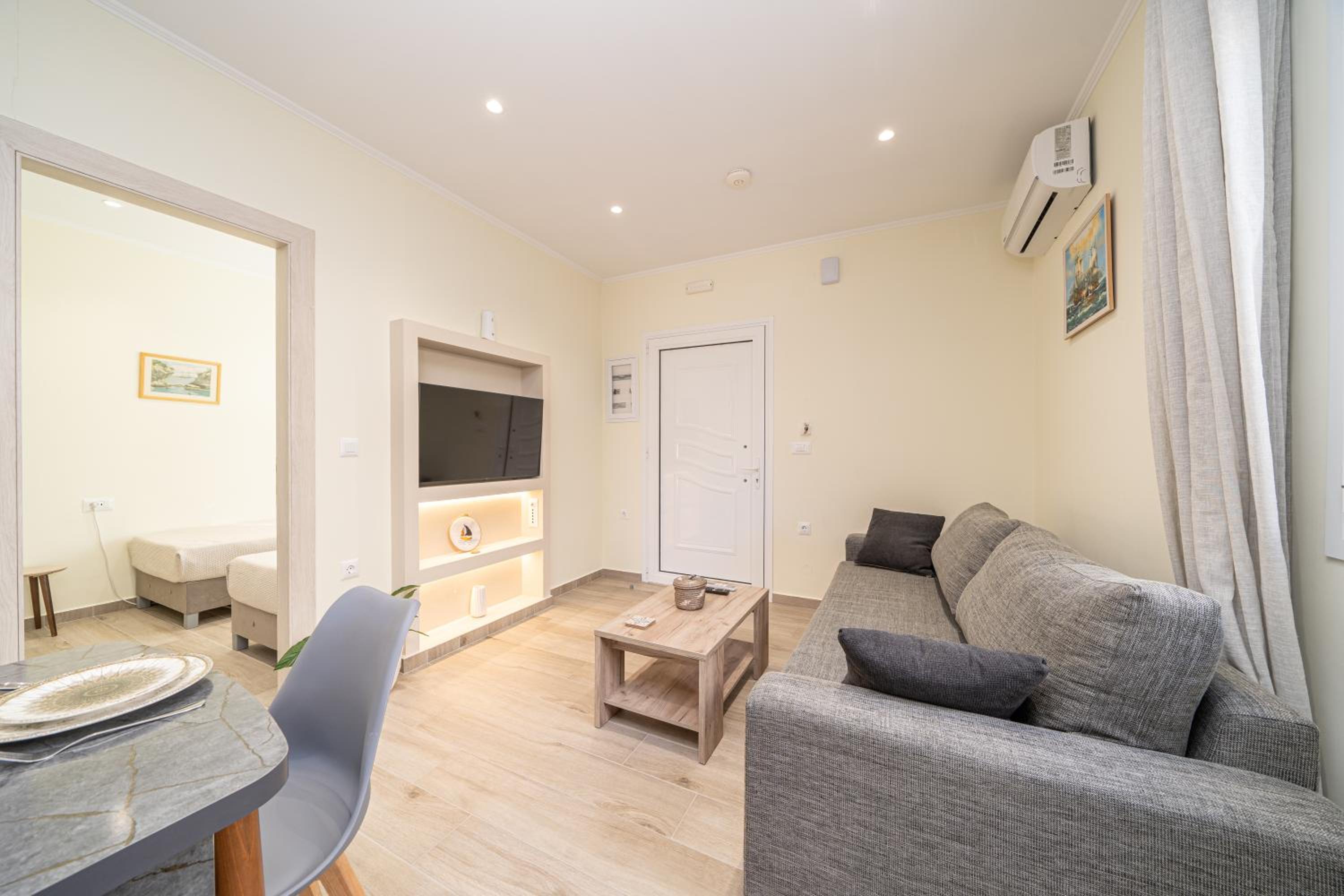 Lakithra Comfort Cove