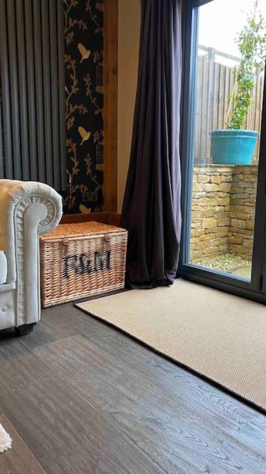Cuckoo Penn Hideaway - Luxury Cotswold Retreat view 4