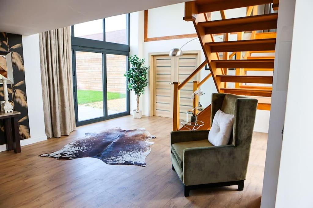Countryside Barn Conversion 'All Saints Barn'