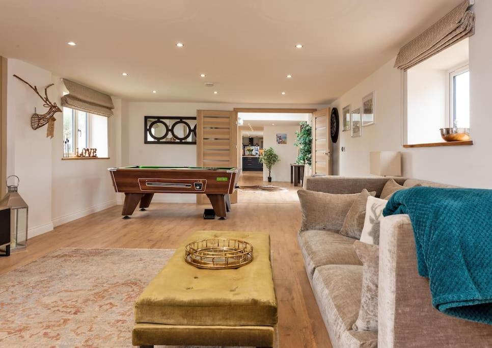 Countryside Barn Conversion 'All Saints Barn'