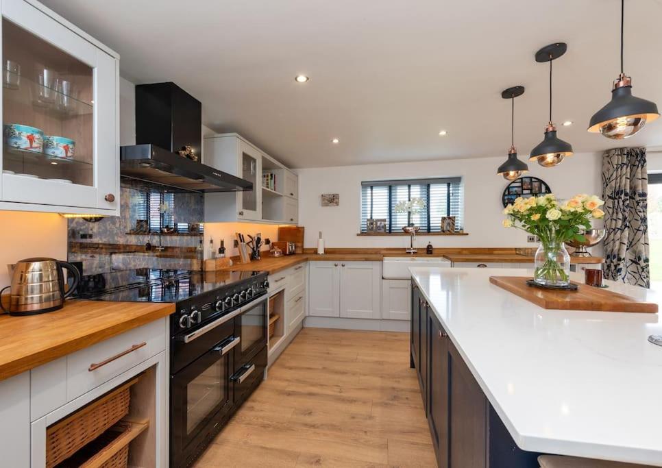 Countryside Barn Conversion 'All Saints Barn'