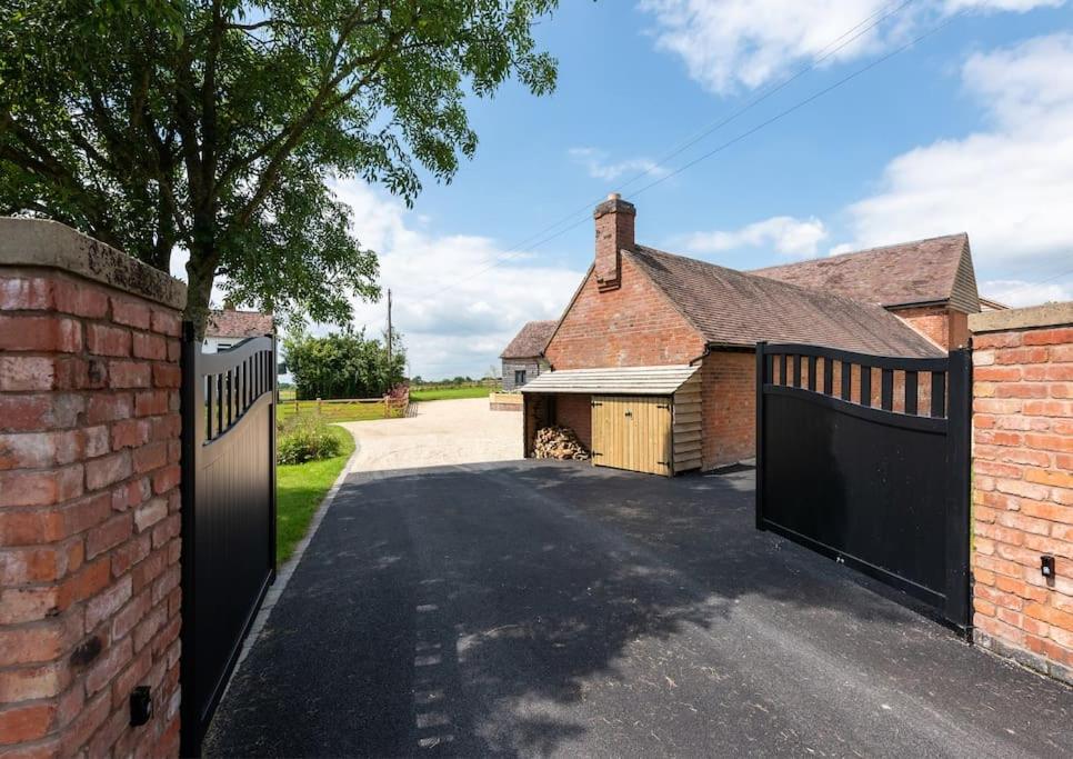 Countryside Barn Conversion 'All Saints Barn'