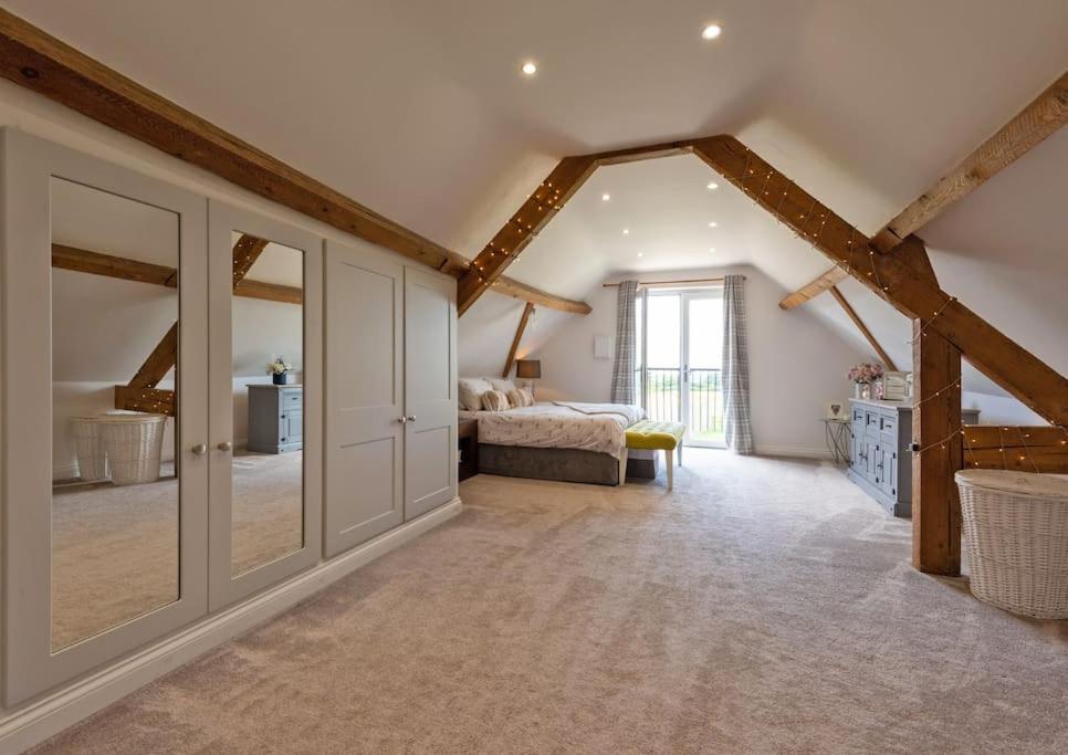 Countryside Barn Conversion 'All Saints Barn'
