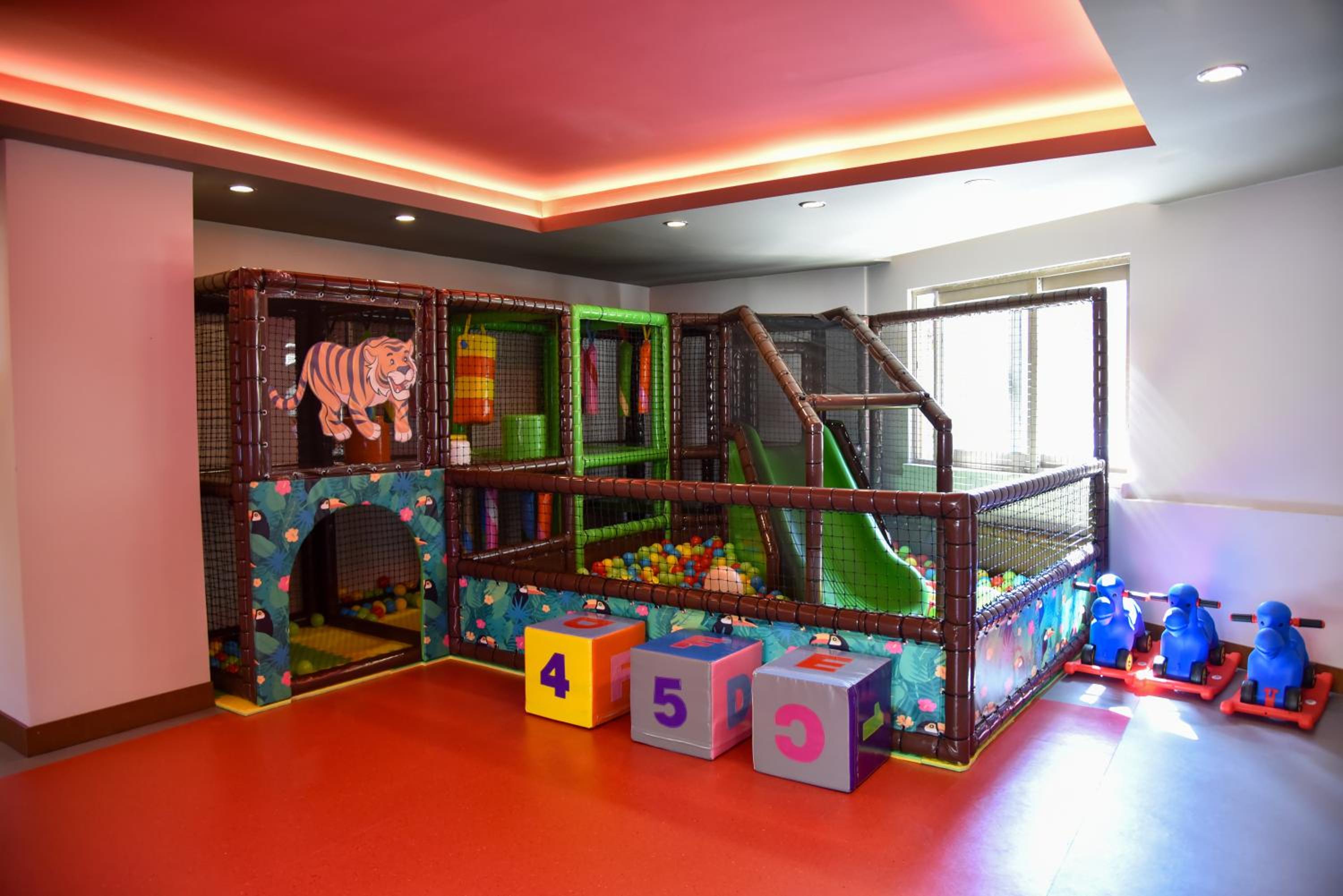 Royal Dragon Hotel