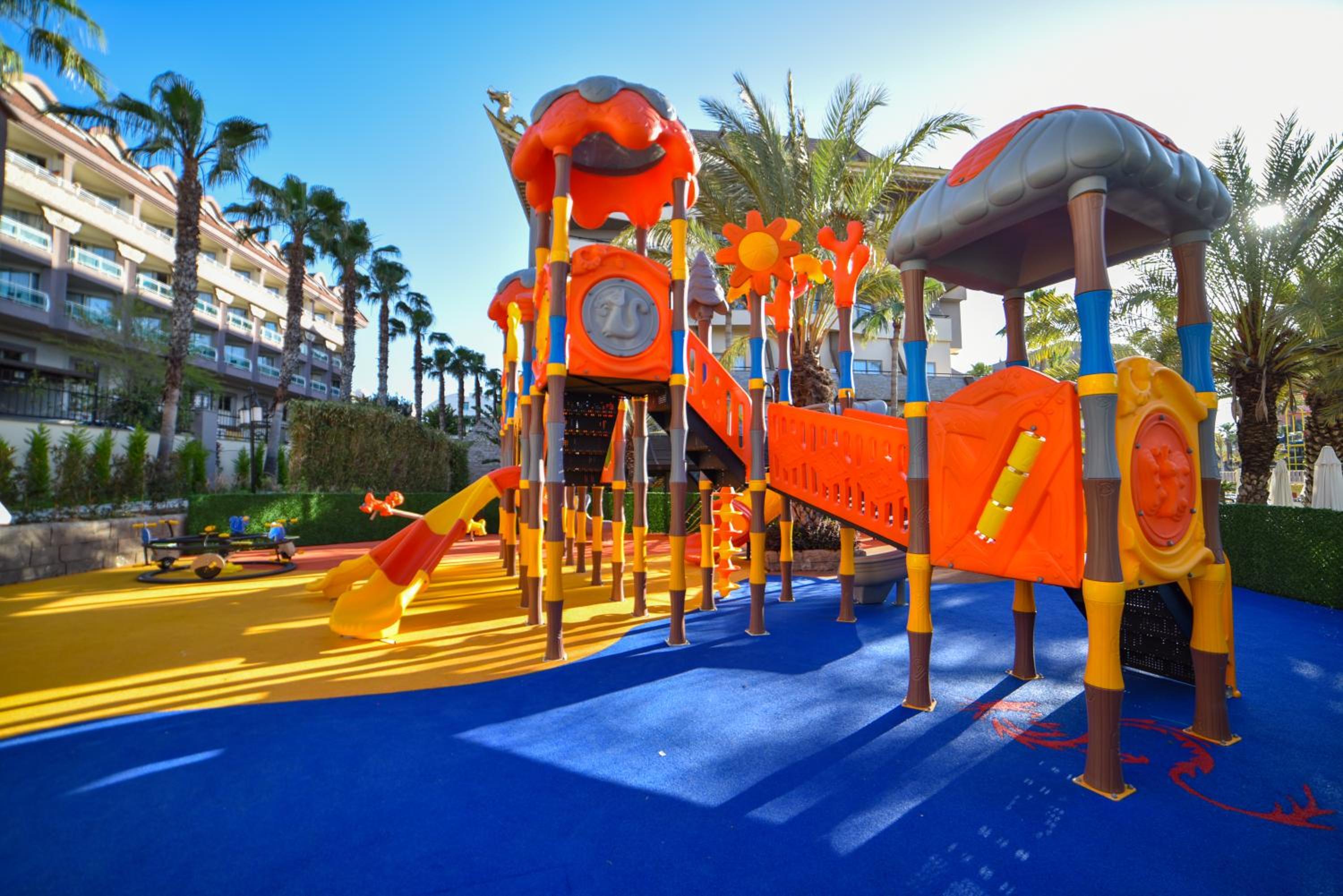 Royal Dragon Hotel