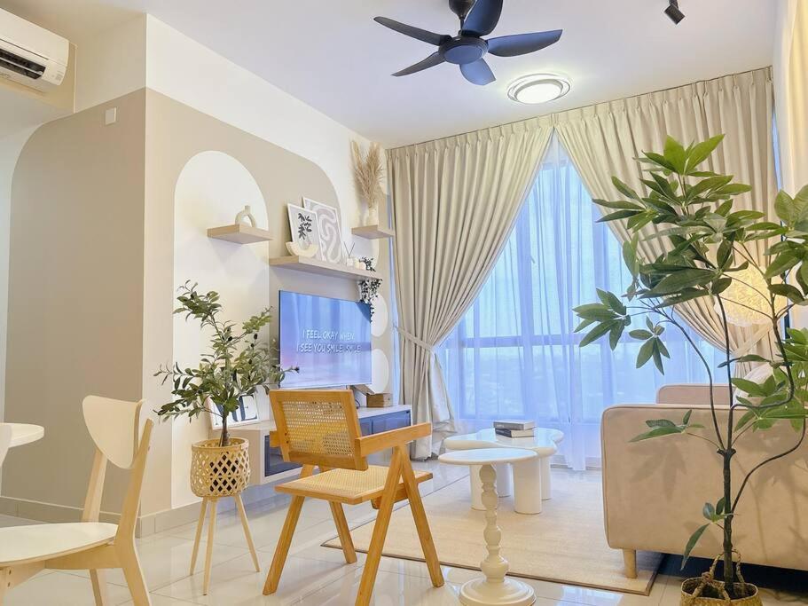 Veranda Residences by Cactus Homestay THM