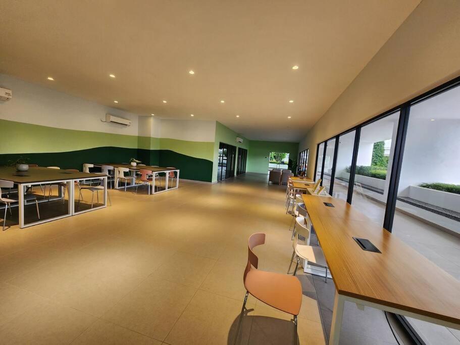 Veranda Residences by Cactus Homestay THM