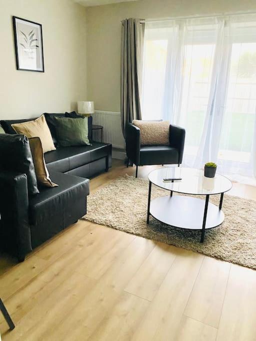 Stylish 3 Bed Semi Trentham Stoke on Trent view 3