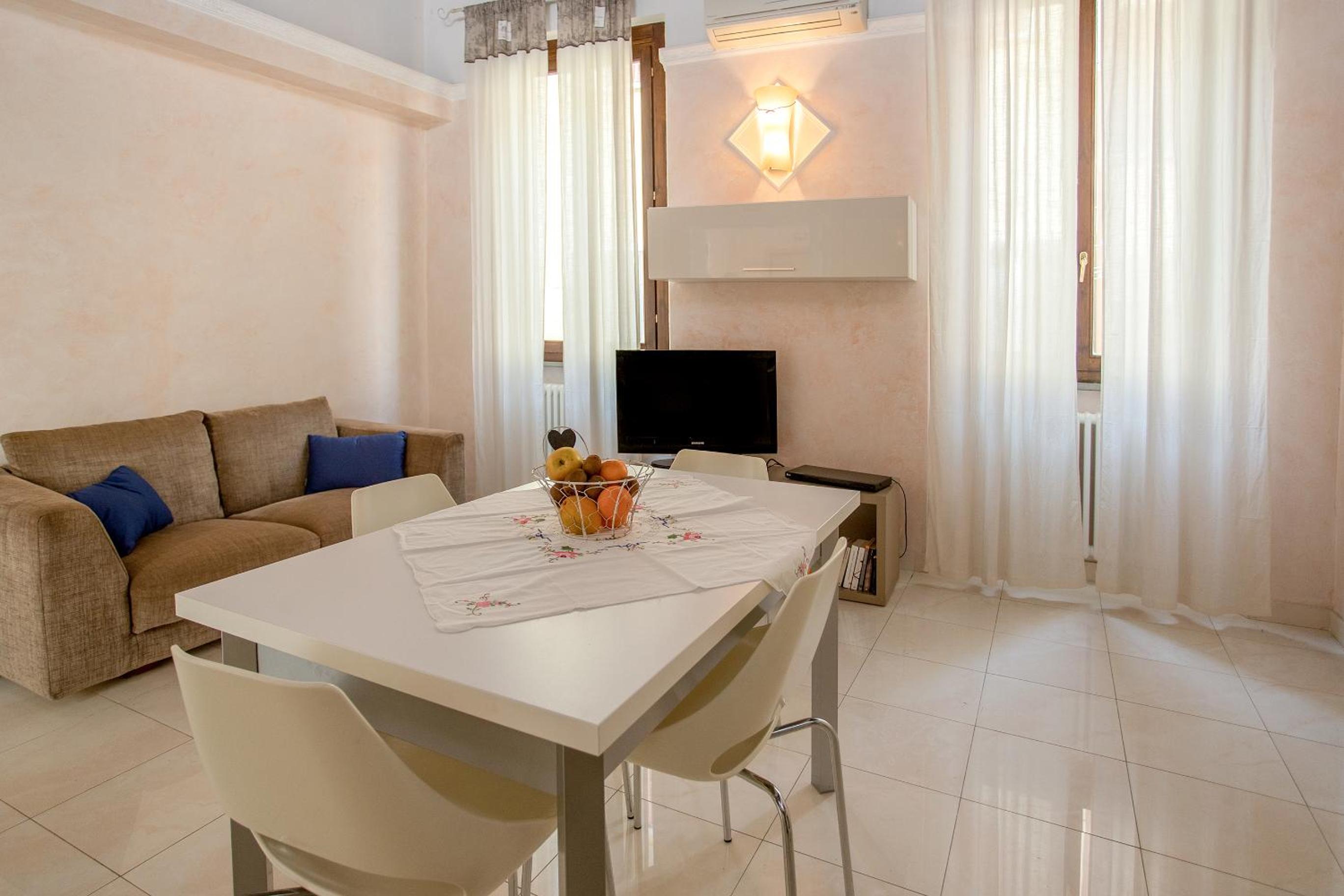 Strinati Suite photo 2