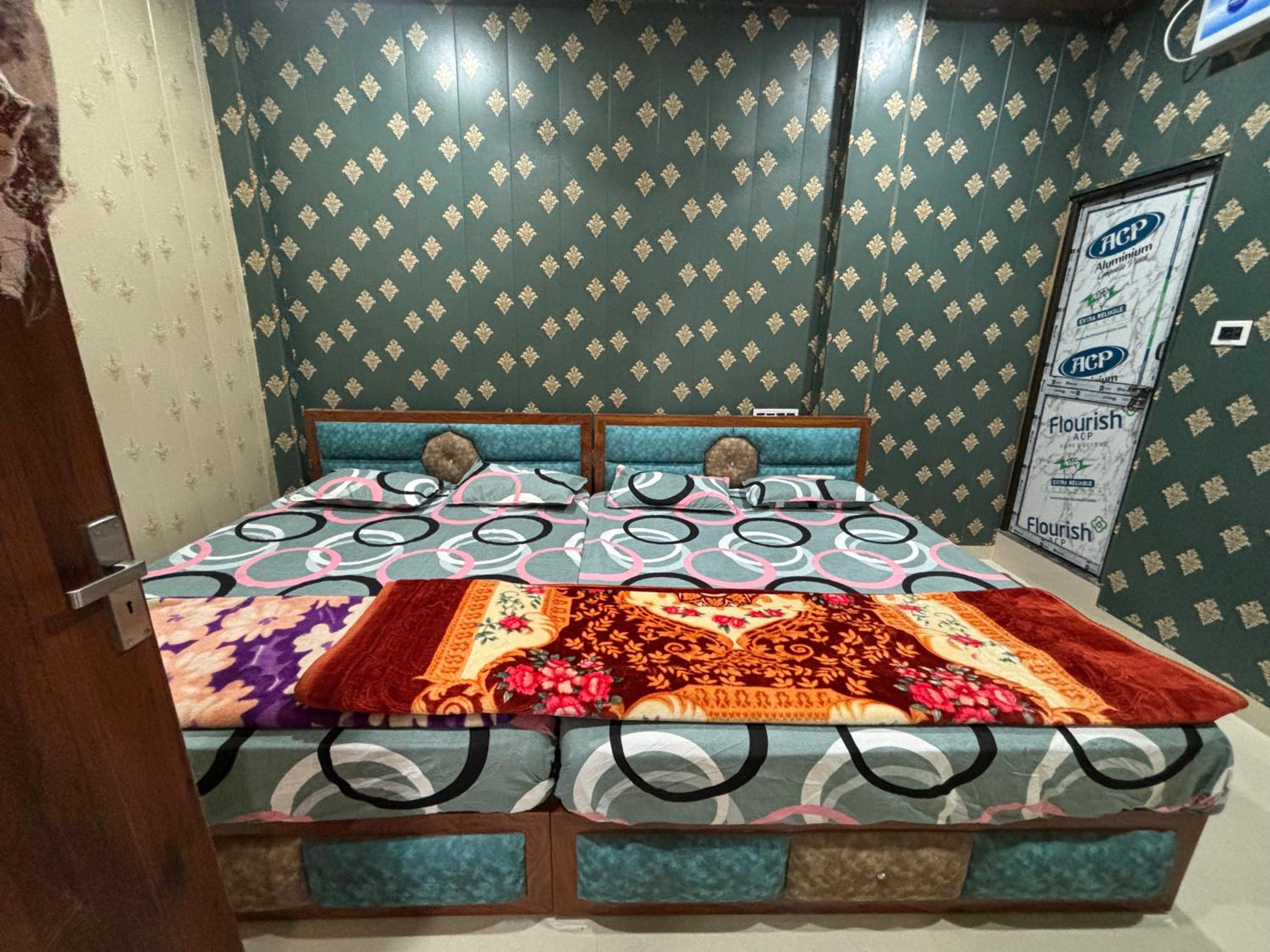 Shree jagadamba home stay
