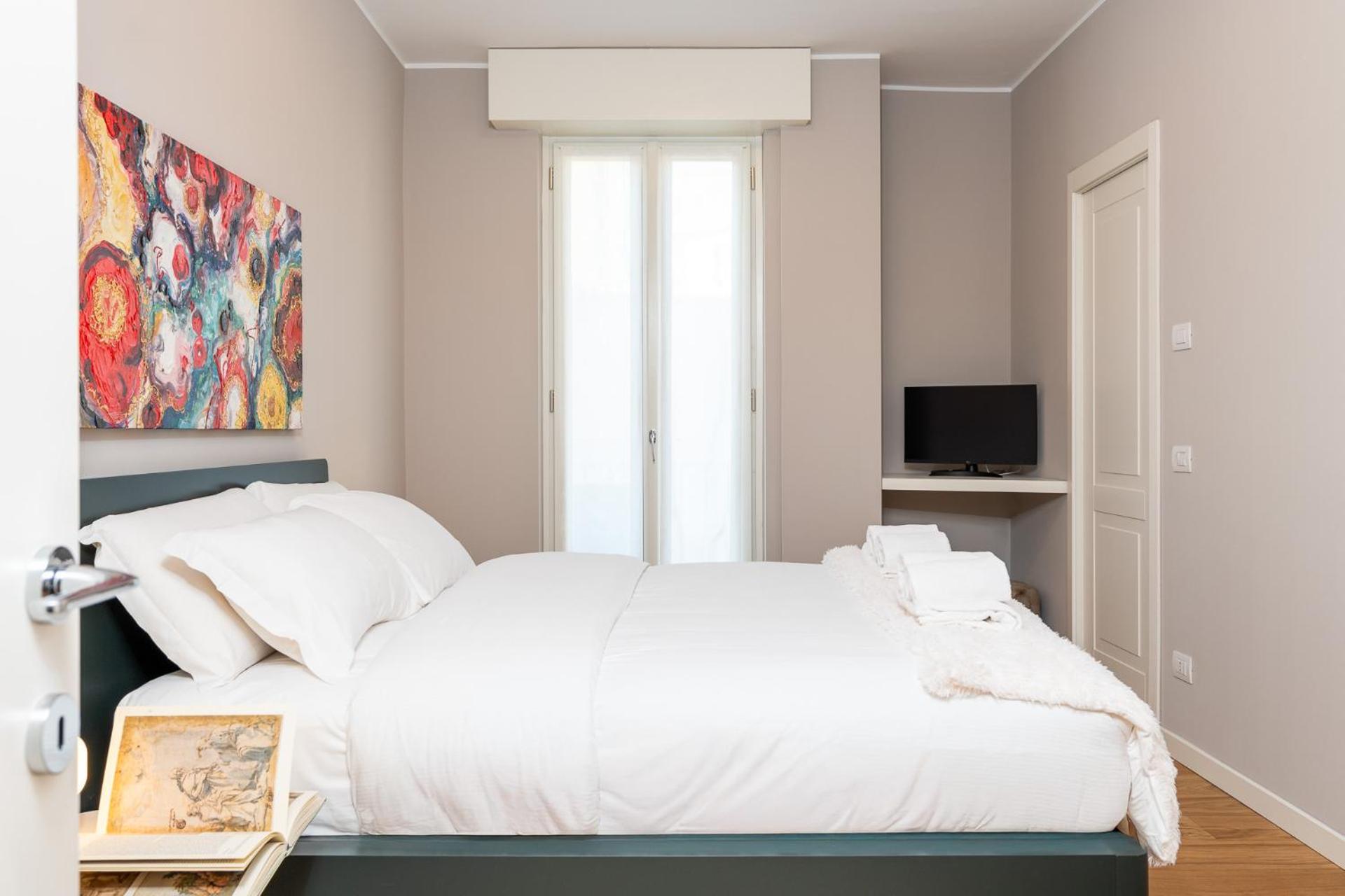 Luxurious & Spacious Flats in Duomo