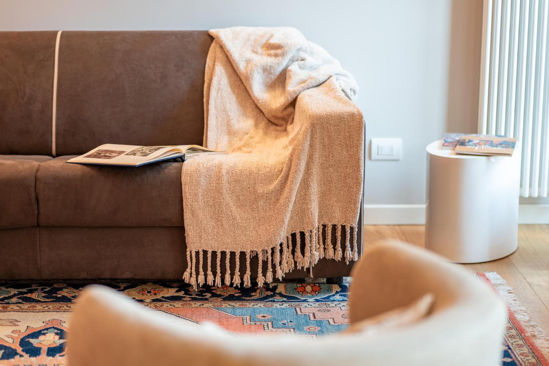 Luxurious & Spacious Flats in Duomo