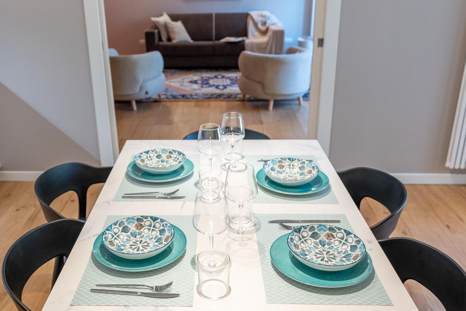 Luxurious & Spacious Flats in Duomo