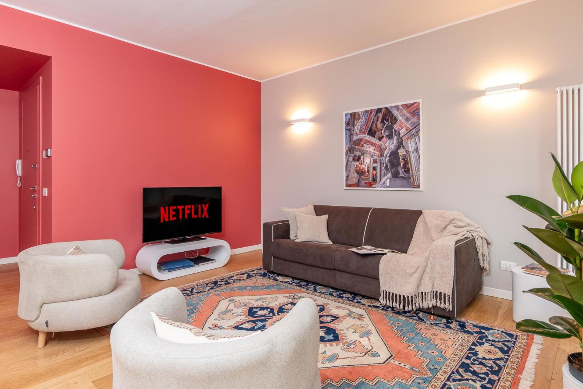 Luxurious & Spacious Flats in Duomo