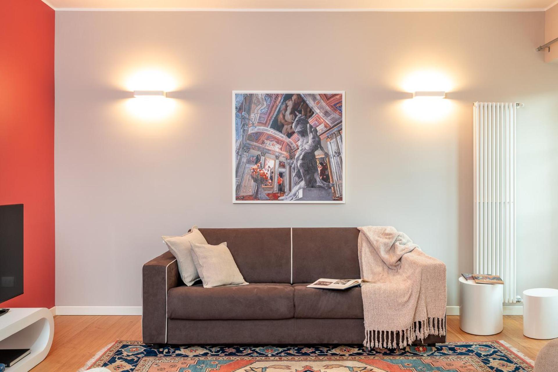 Luxurious & Spacious Flats in Duomo
