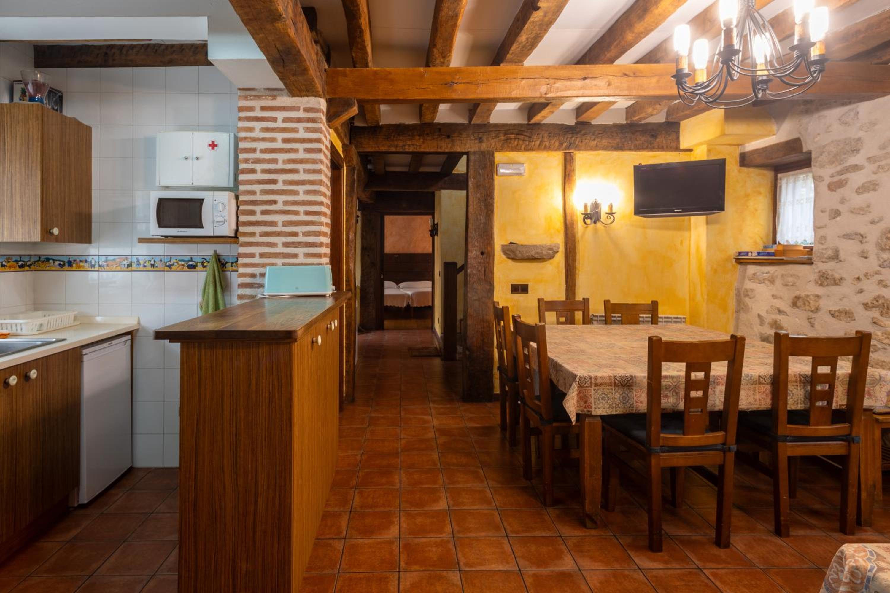 Zadorra Etxea Casa