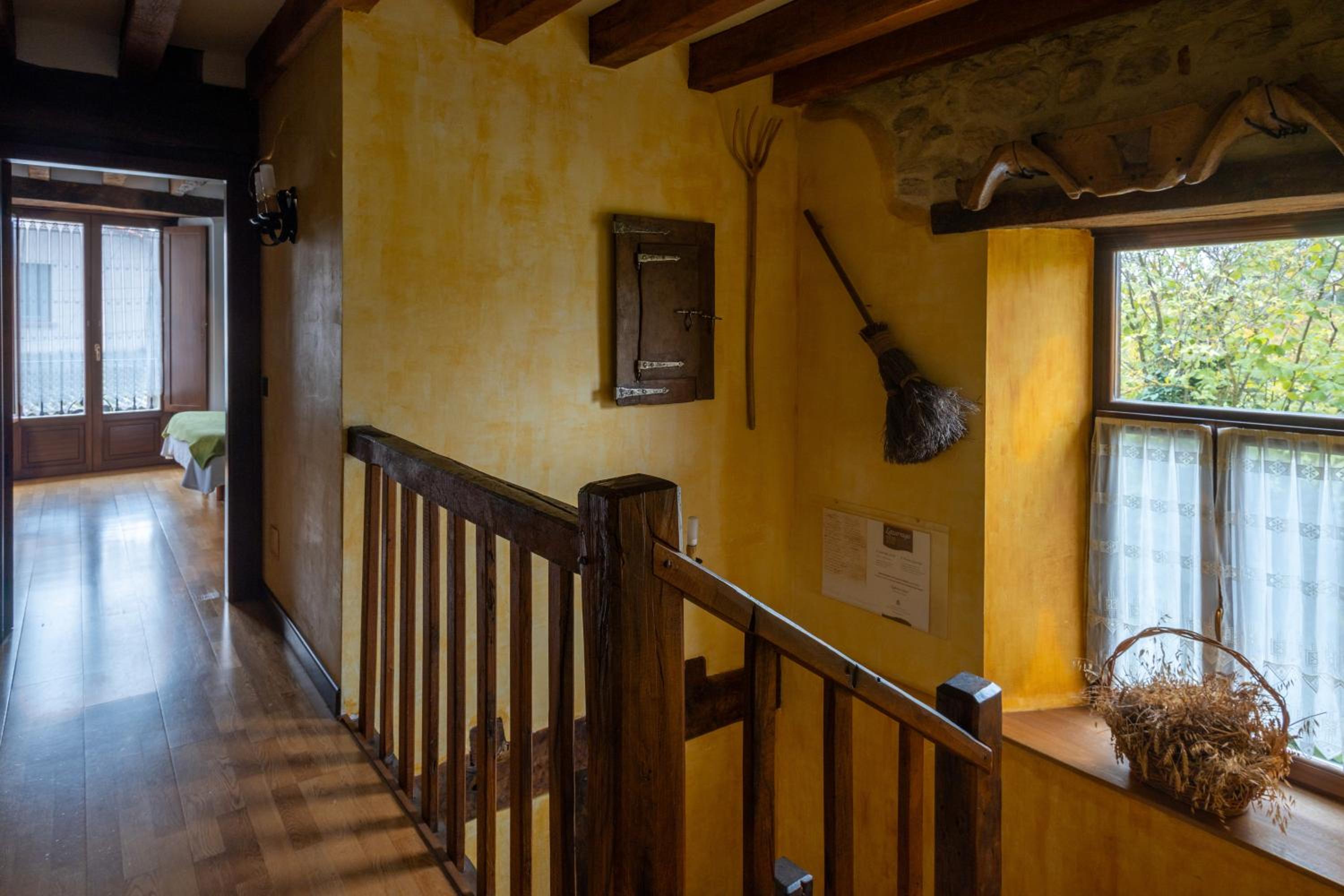 Zadorra Etxea Casa