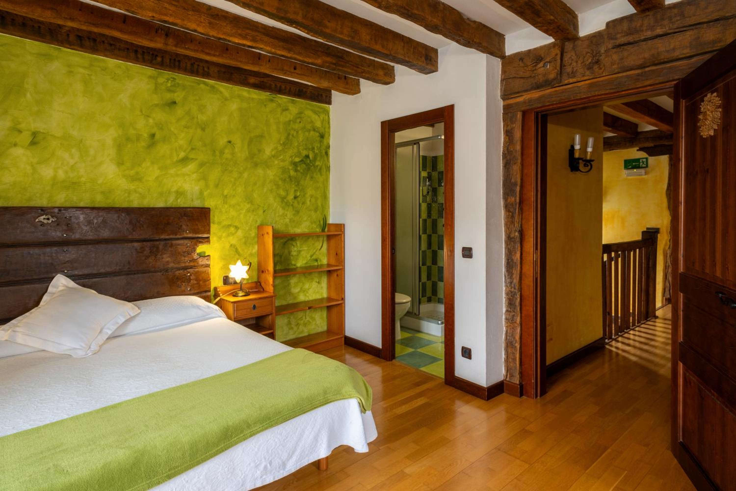 Zadorra Etxea Casa