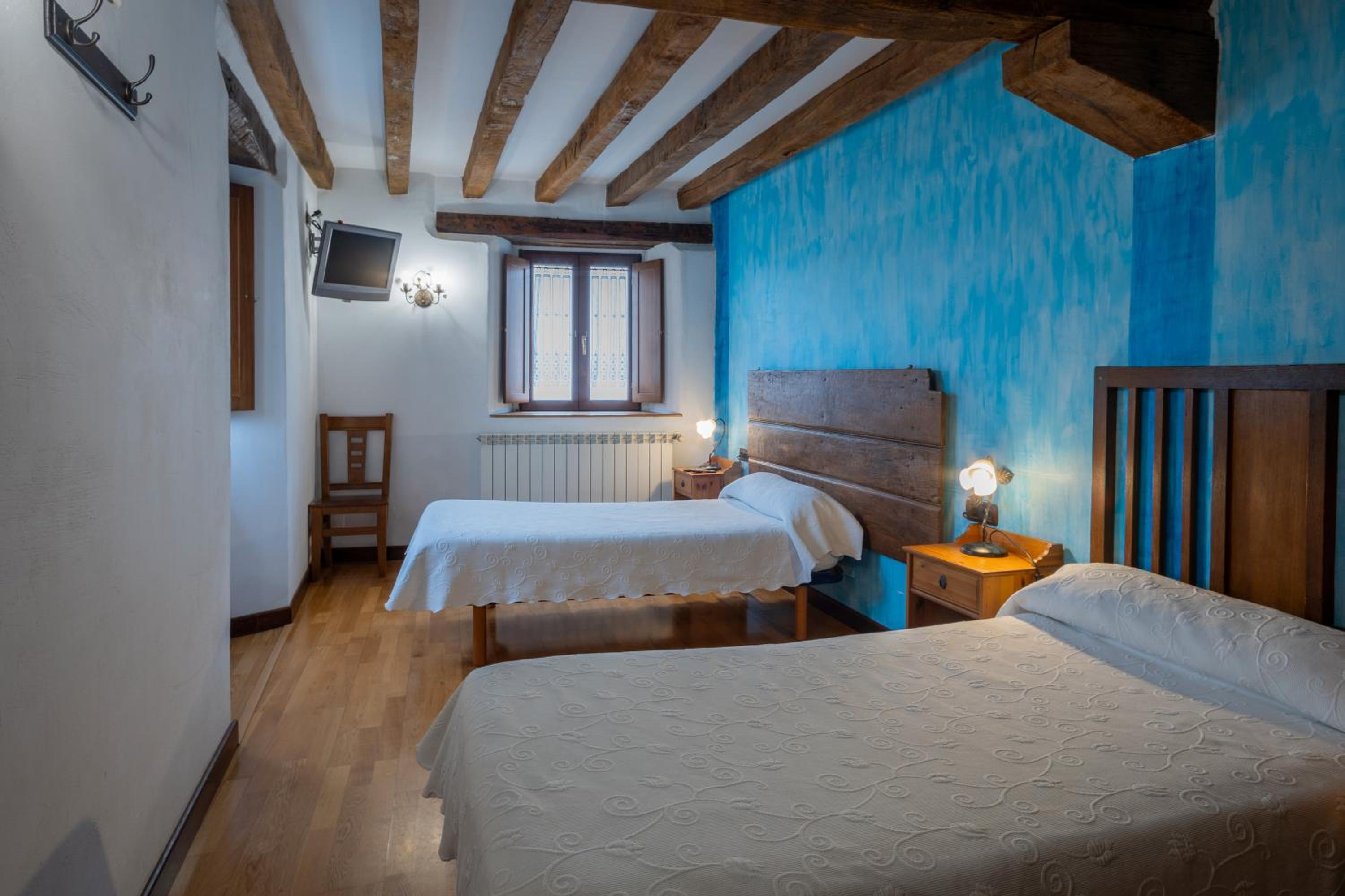 Zadorra Etxea Casa