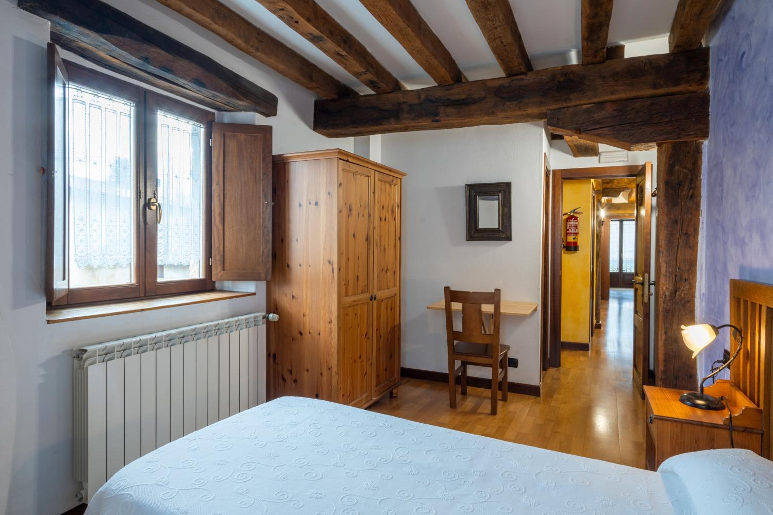 Zadorra Etxea Casa