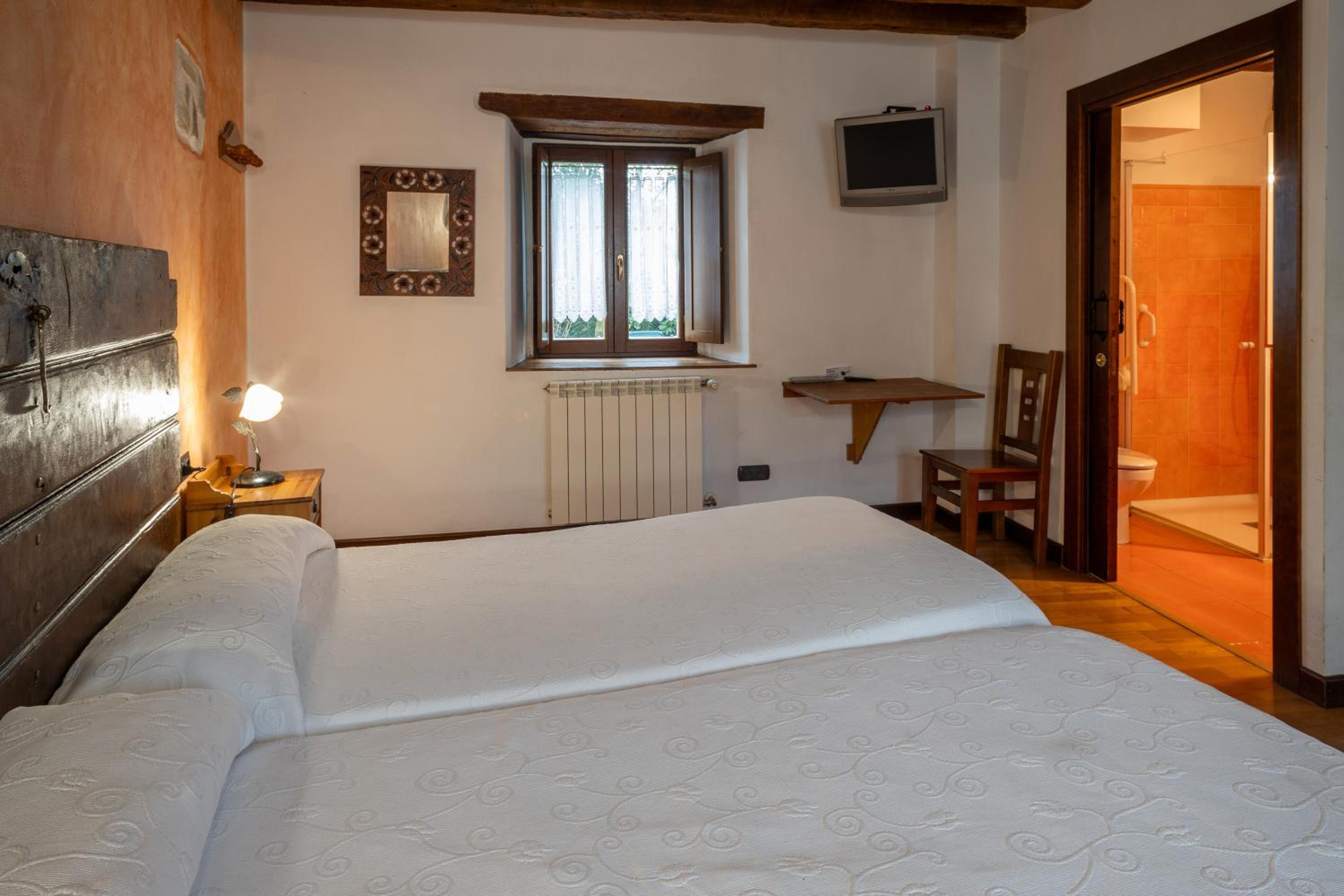 Zadorra Etxea Casa