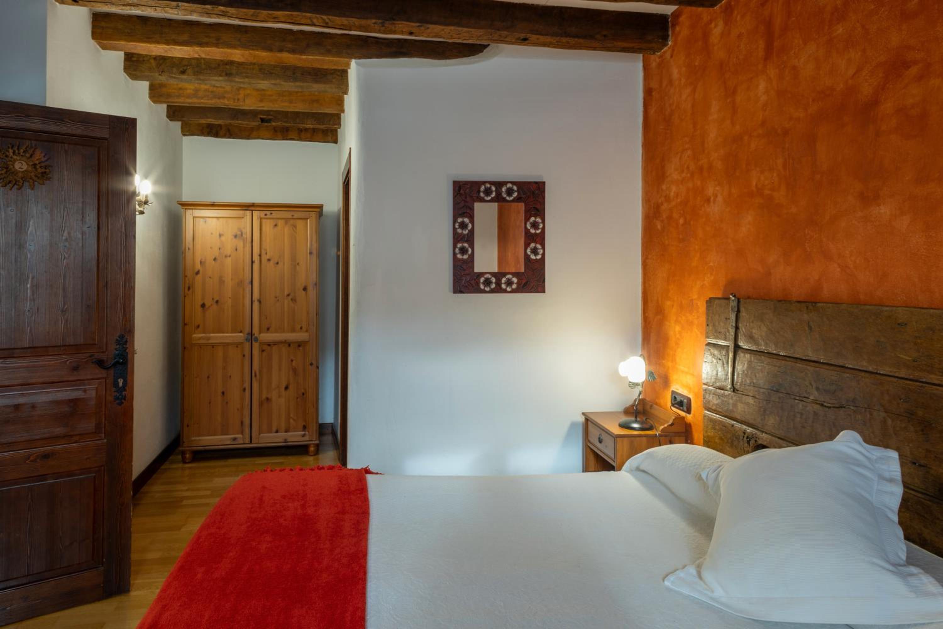 Zadorra Etxea Casa