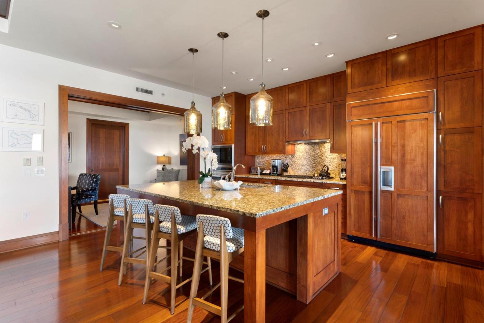KBM Resorts: Hale Kapalua At Montage Kapalua Bay Includes Daily Housekeeping Spa Rental Car