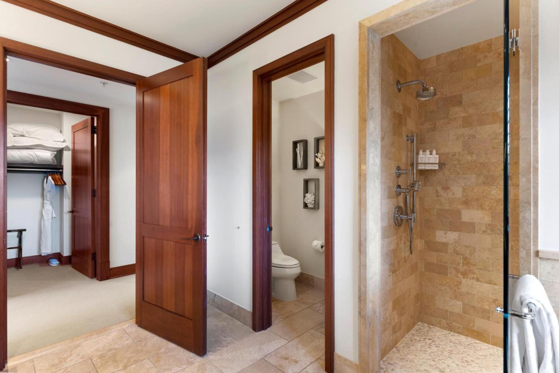 KBM Resorts: Hale Kapalua At Montage Kapalua Bay Includes Daily Housekeeping Spa Rental Car