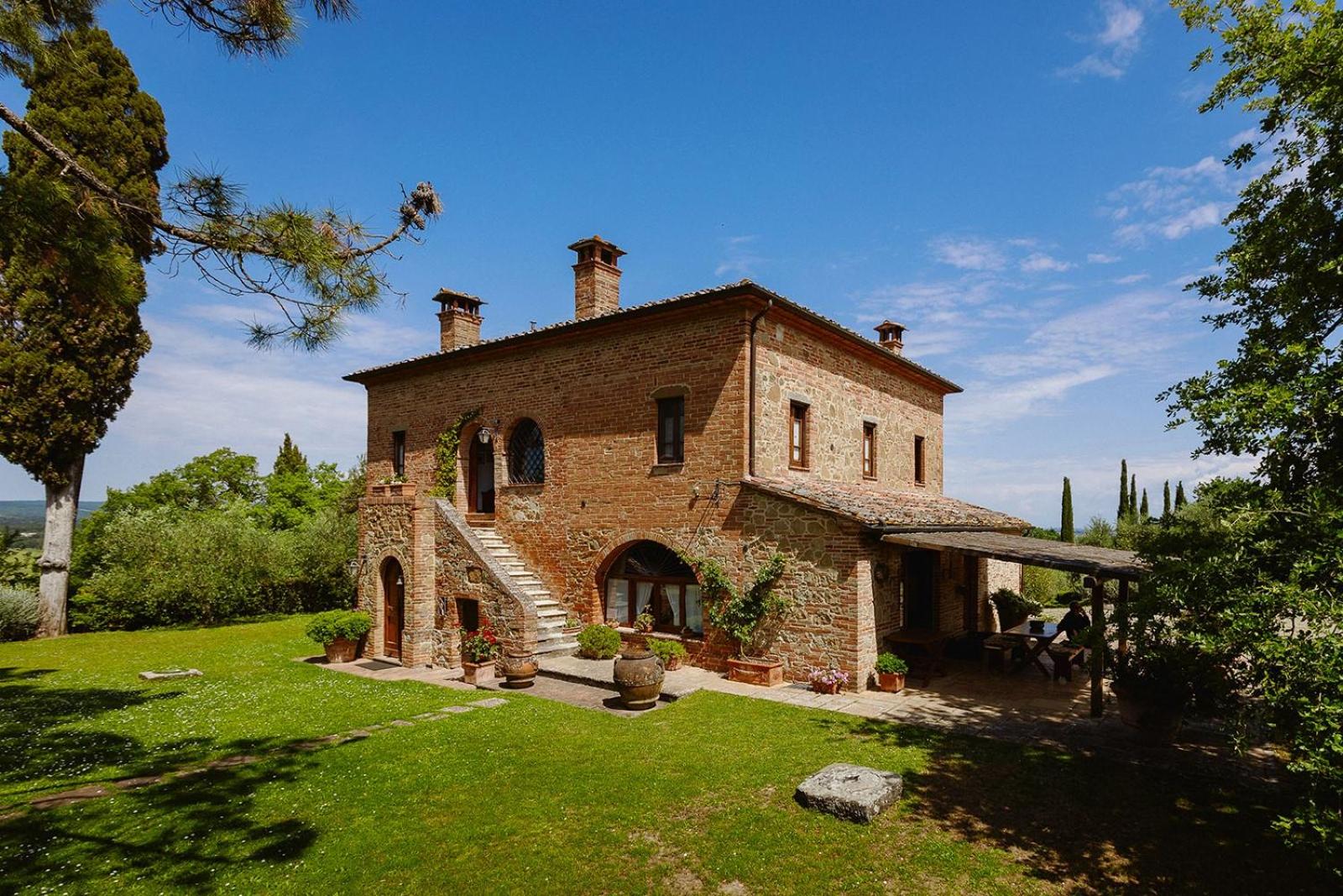 Villa Scianellone view 3