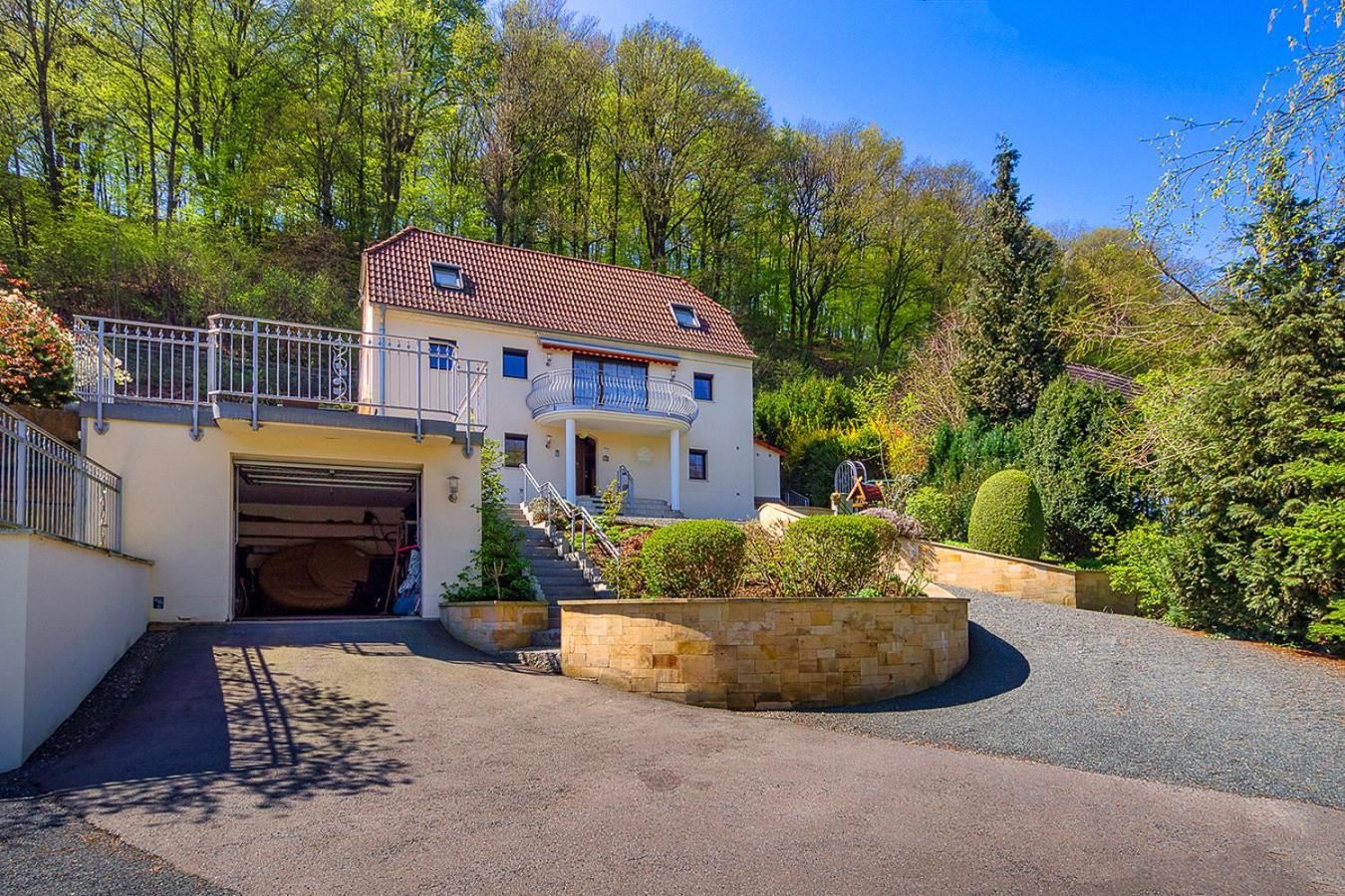 Elbvilla Pirna mit Sauna und Kamin mit privatem Zugang zur Elbe view 3