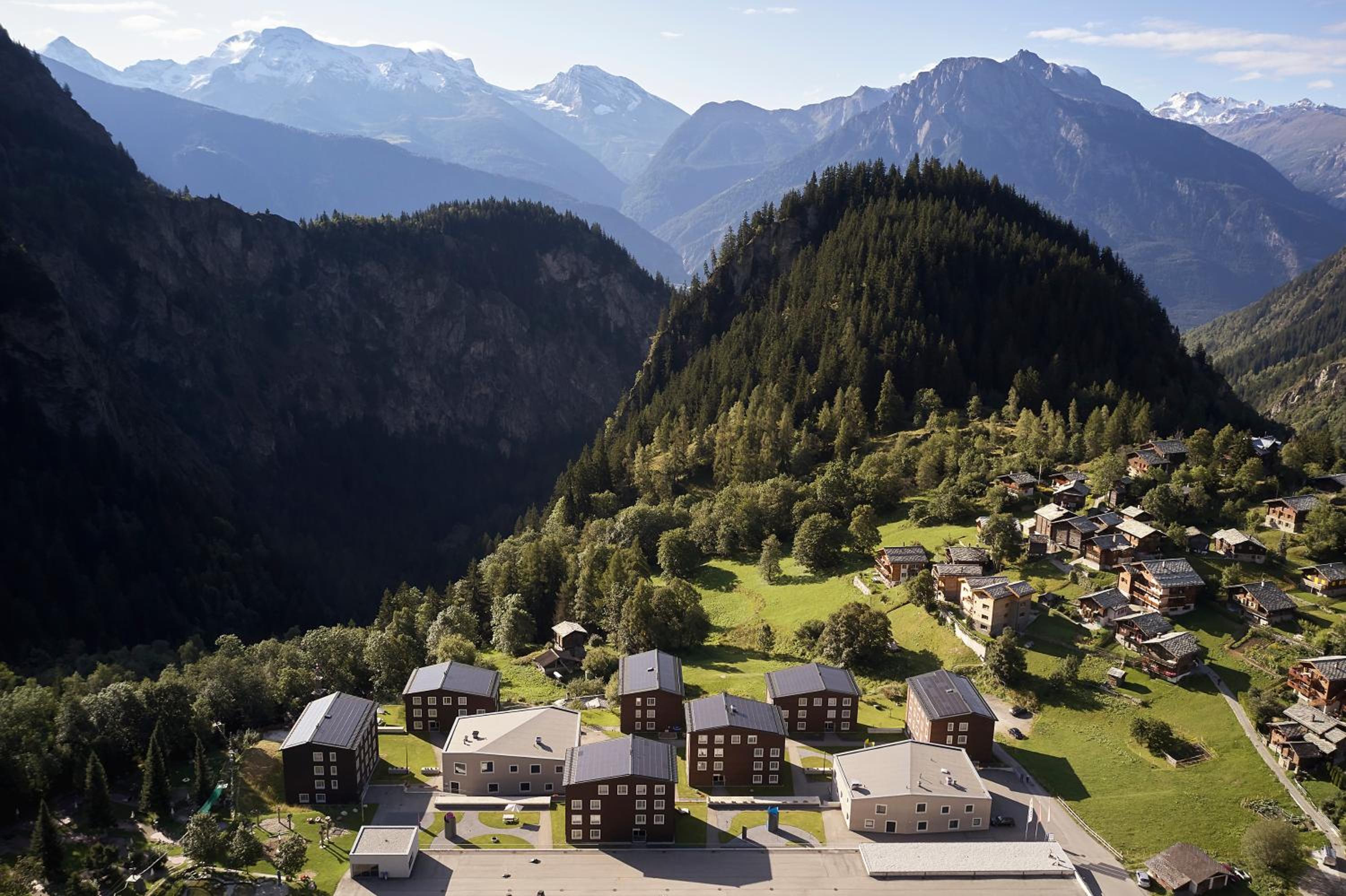 Reka-Feriendorf Blatten-Belalp view 3