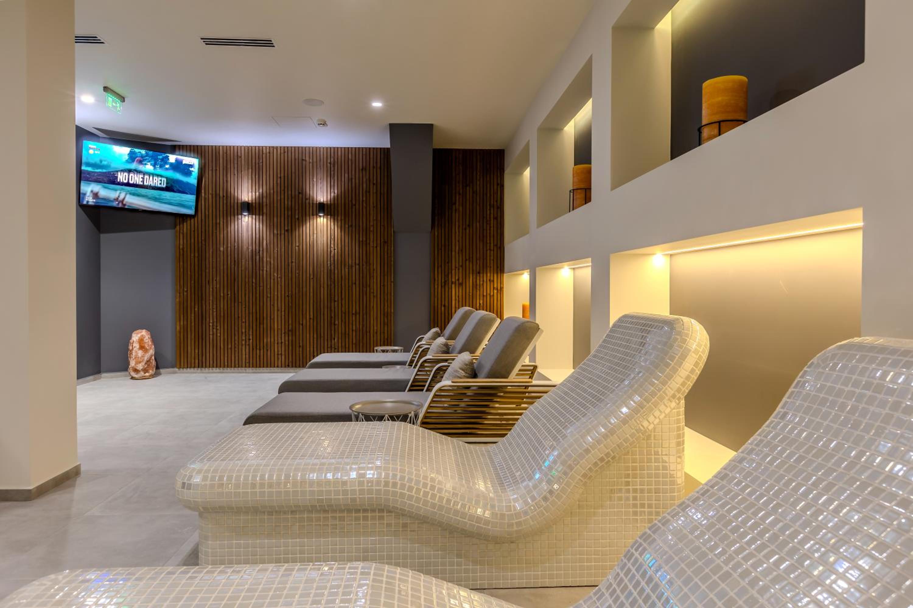 Pirin Sense Apartment Complex