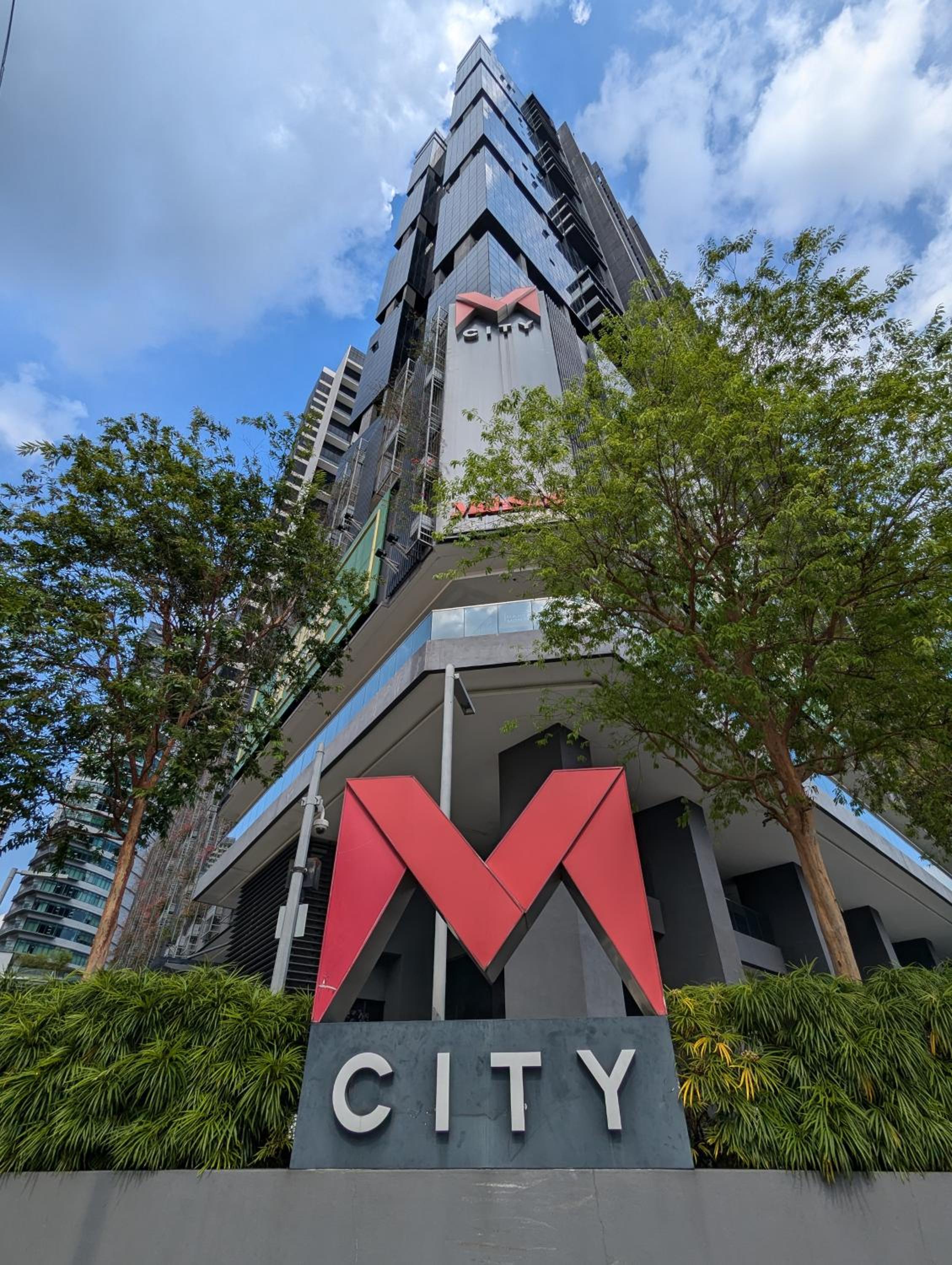 M City Majesty Suite