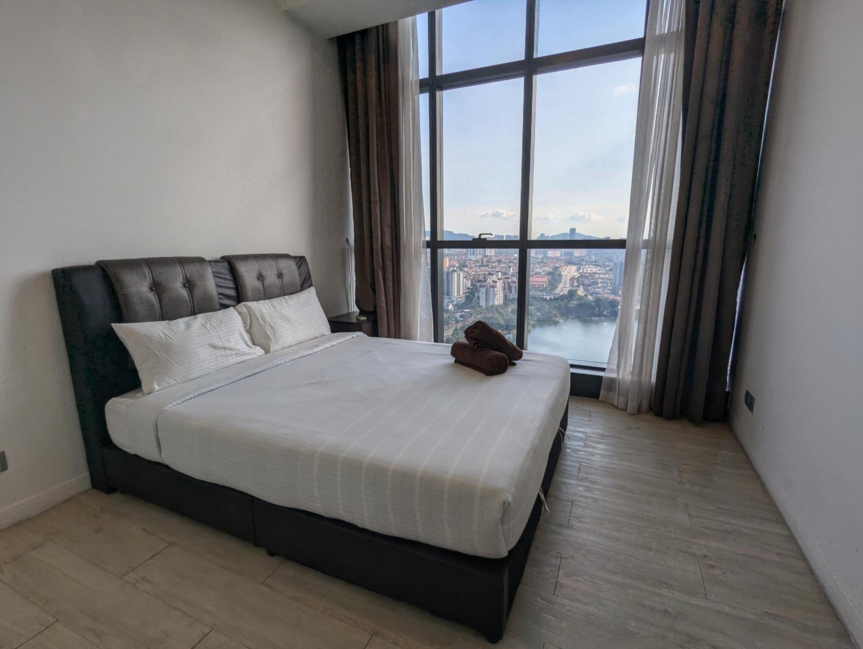 M City Majesty Suite