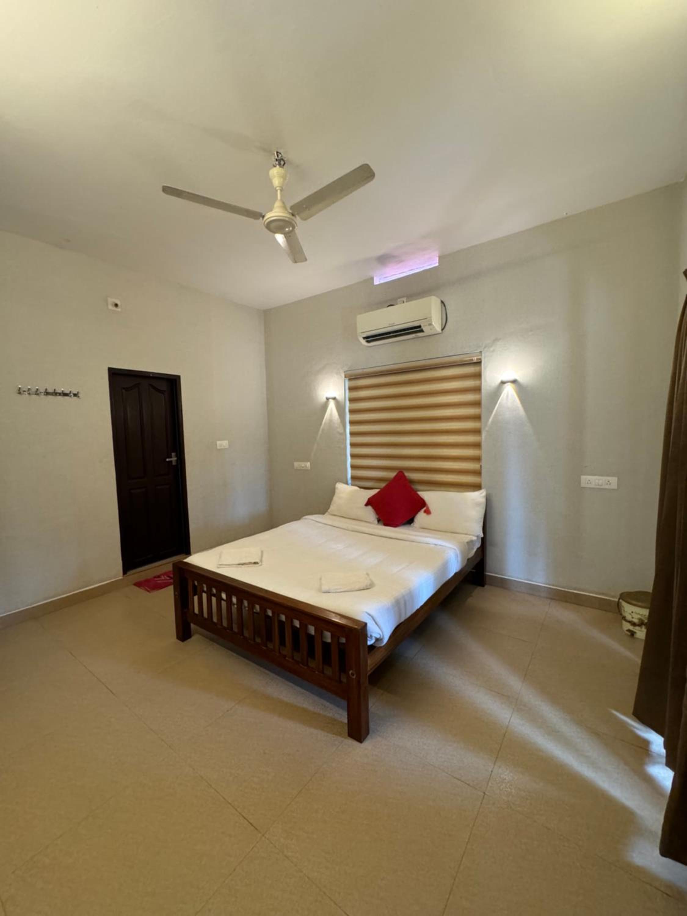 Theeram Riverside Holiday Home