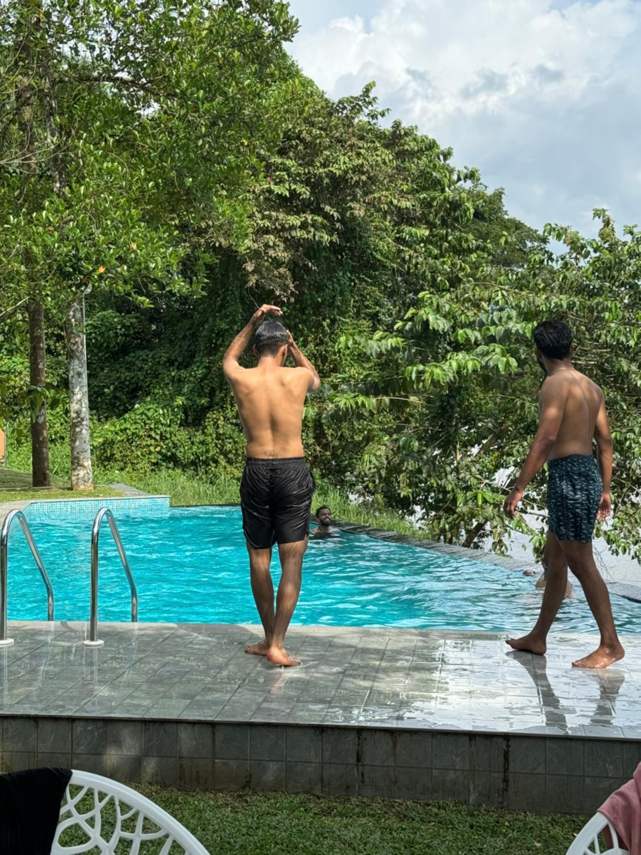 Theeram Riverside Holiday Home