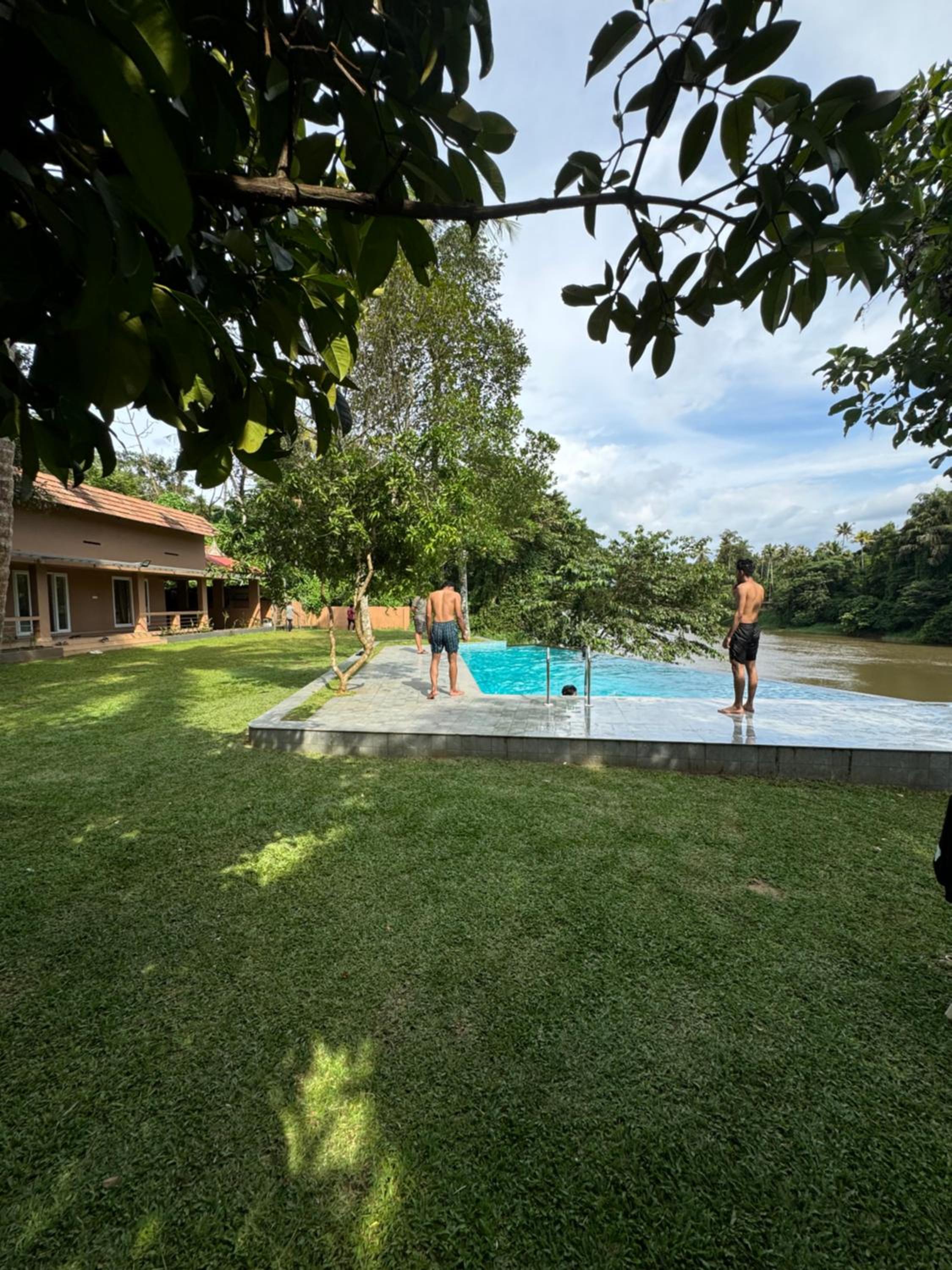Theeram Riverside Holiday Home