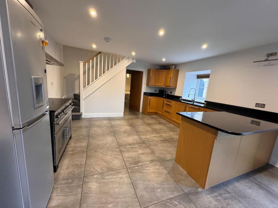 3 bed converted barn view 5