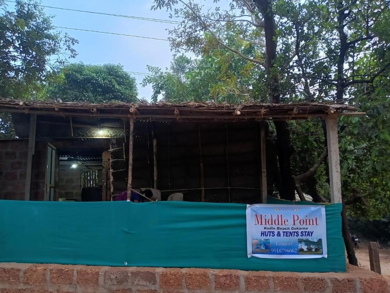 Middle point Huts stay view 4