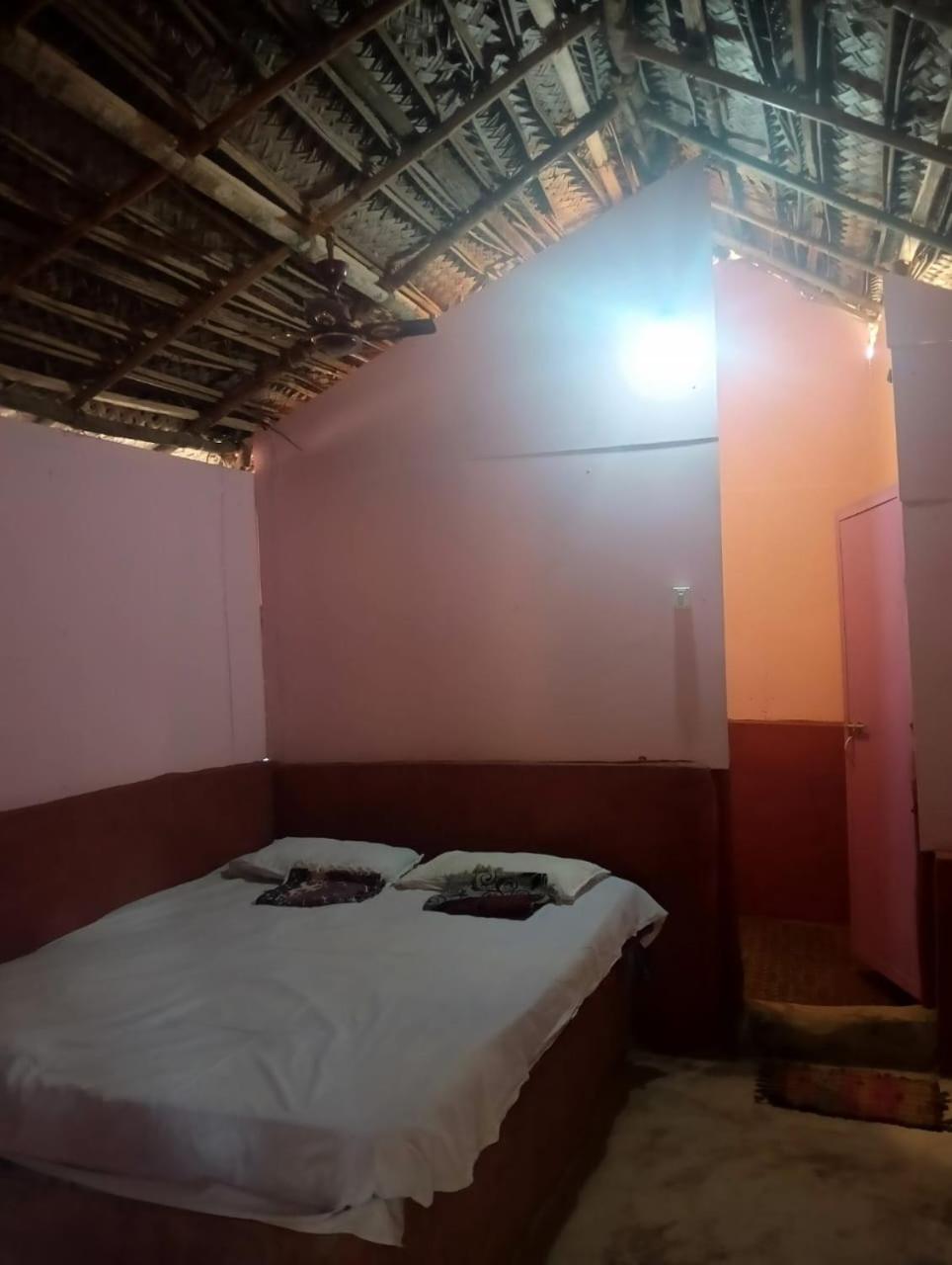 Middle point Huts stay view 5