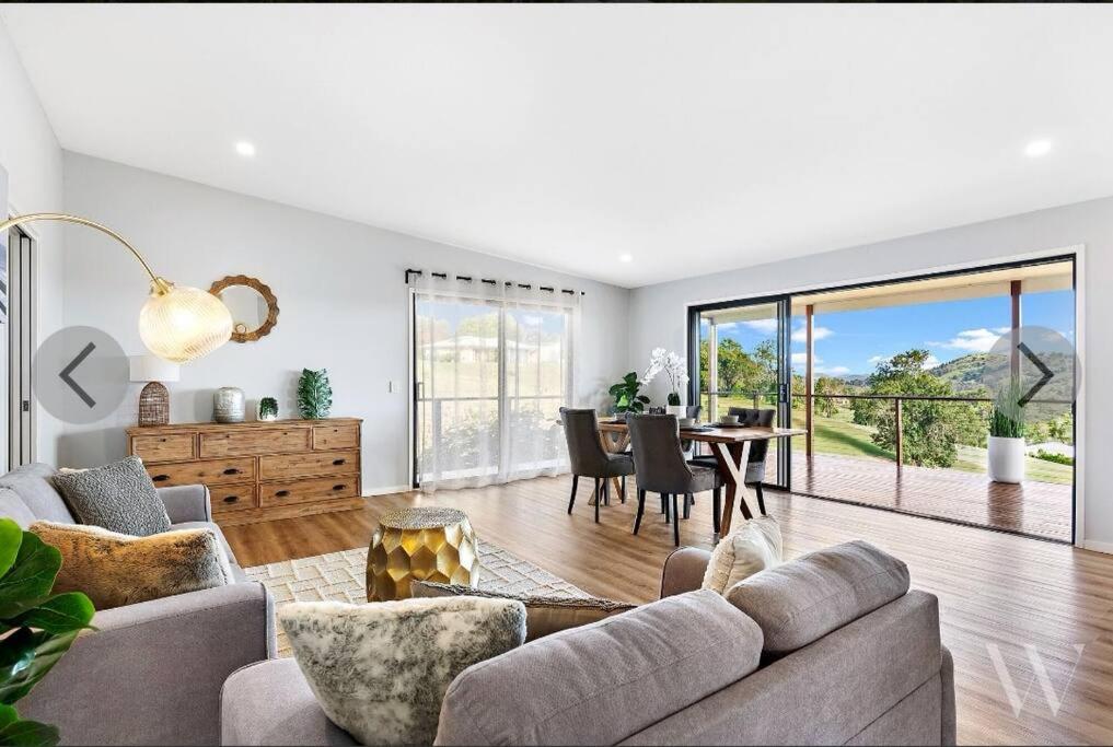 Scenic Country view Retreat