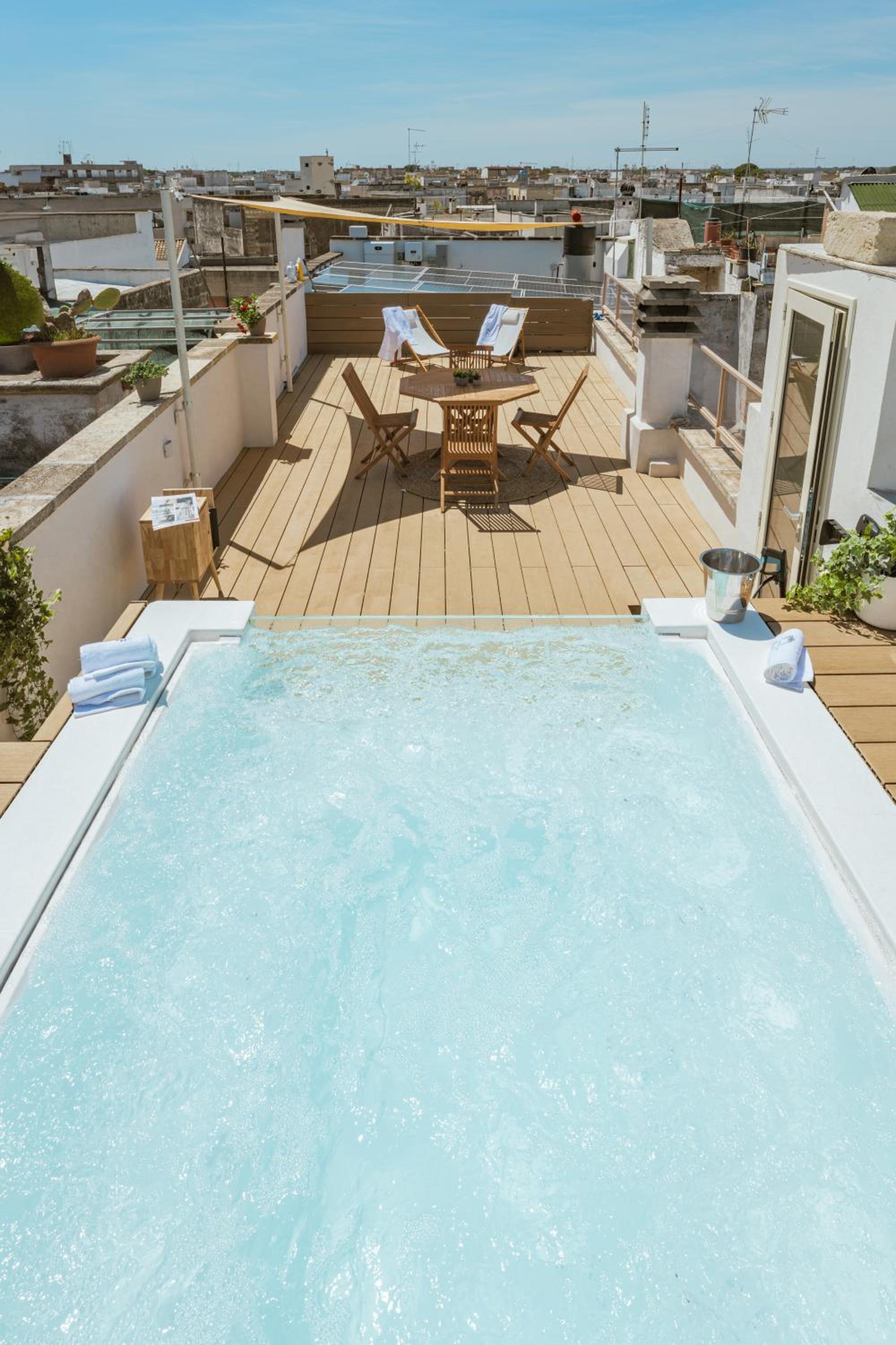 GUACETO APARTMENT Luxury Properthy With pool on the terrace photo 3